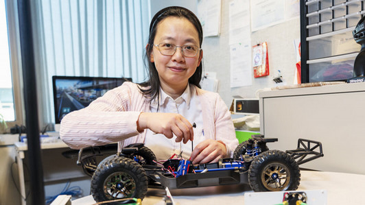 Research award winner Lin Cai.